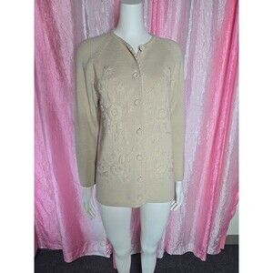 Hand Loomed Vintage Beige Floral Embroidered Cottage Core Sweater Size Medium